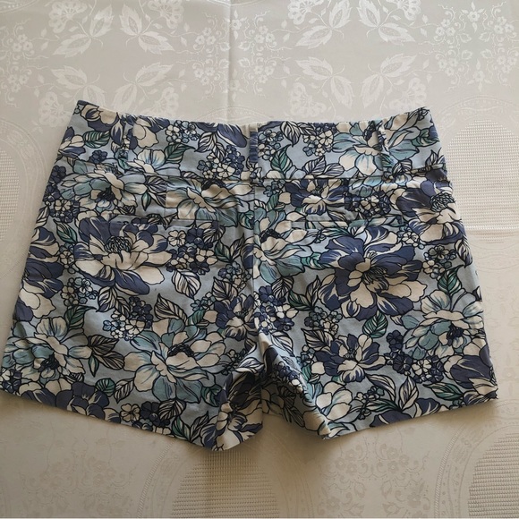 Ann Taylor Signature Bermuda Shorts Dress Casual Women’s Size 6 Floral Design - Picture 12 of 16